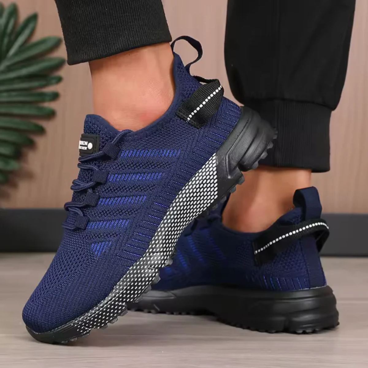 FREYA | Sneakers with breathable design