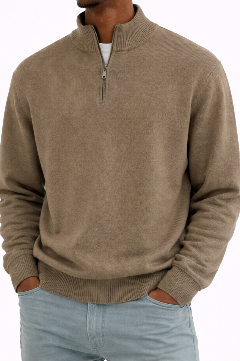 LEO | Zip-neck sweater with tailored fit