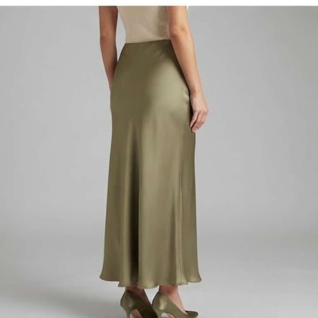 ELLA | Skirt with a smooth finish