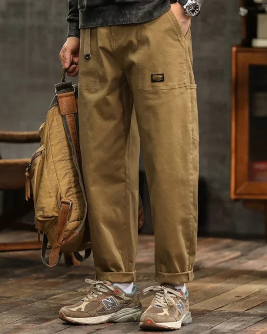 CHARLIE | Cargo trousers with flap pockets