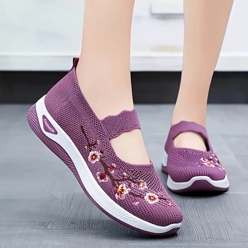 LEONA | Slip-on shoes with arch support