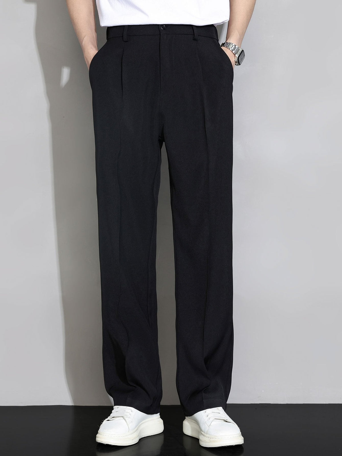 AURELIA | Straight-leg trousers with elastic waistband