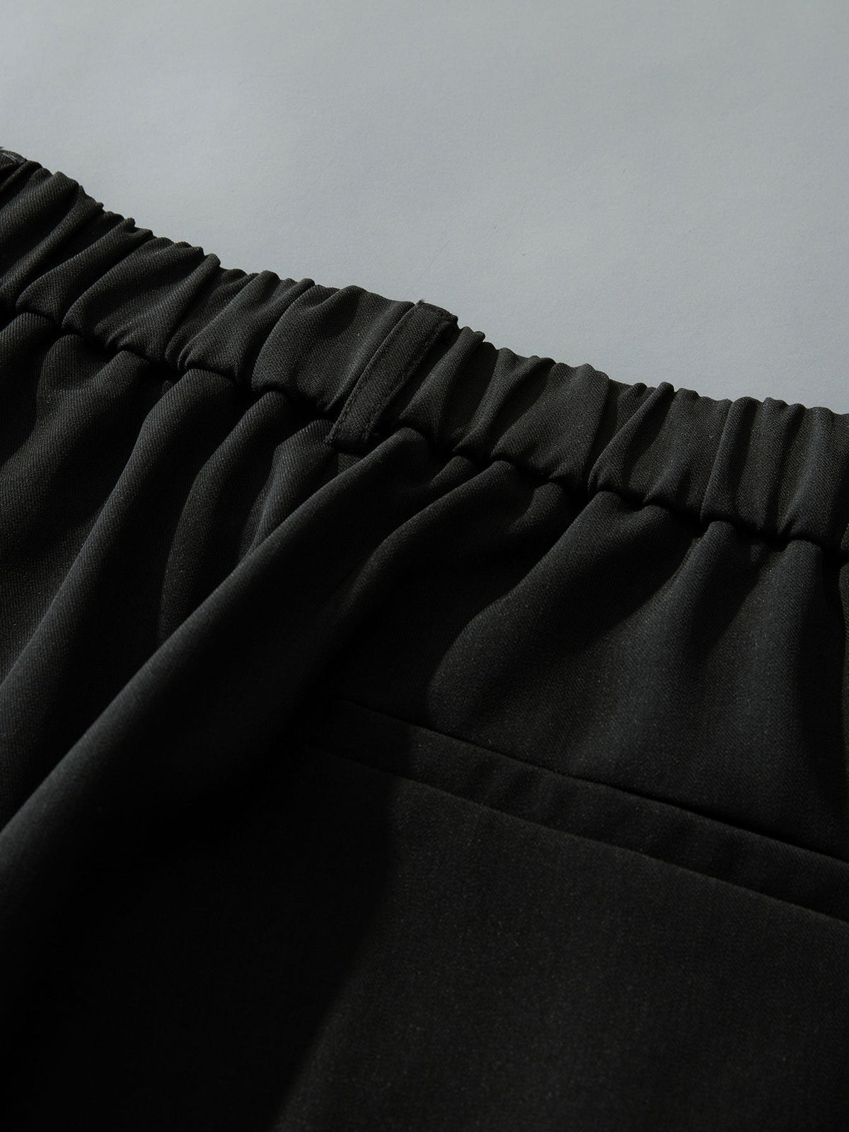 AURELIA | Straight-leg trousers with elastic waistband