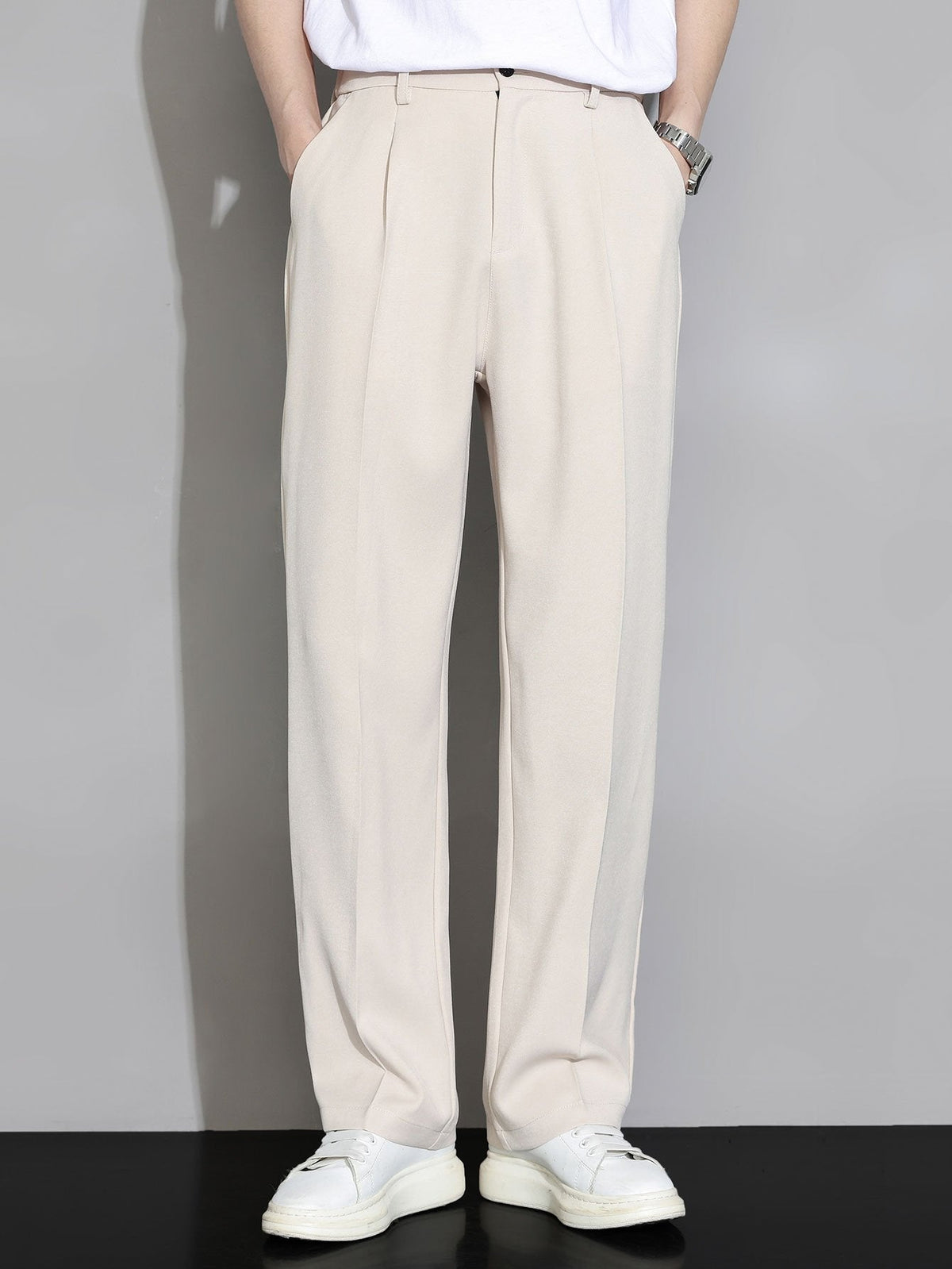 AURELIA | Straight-leg trousers with elastic waistband