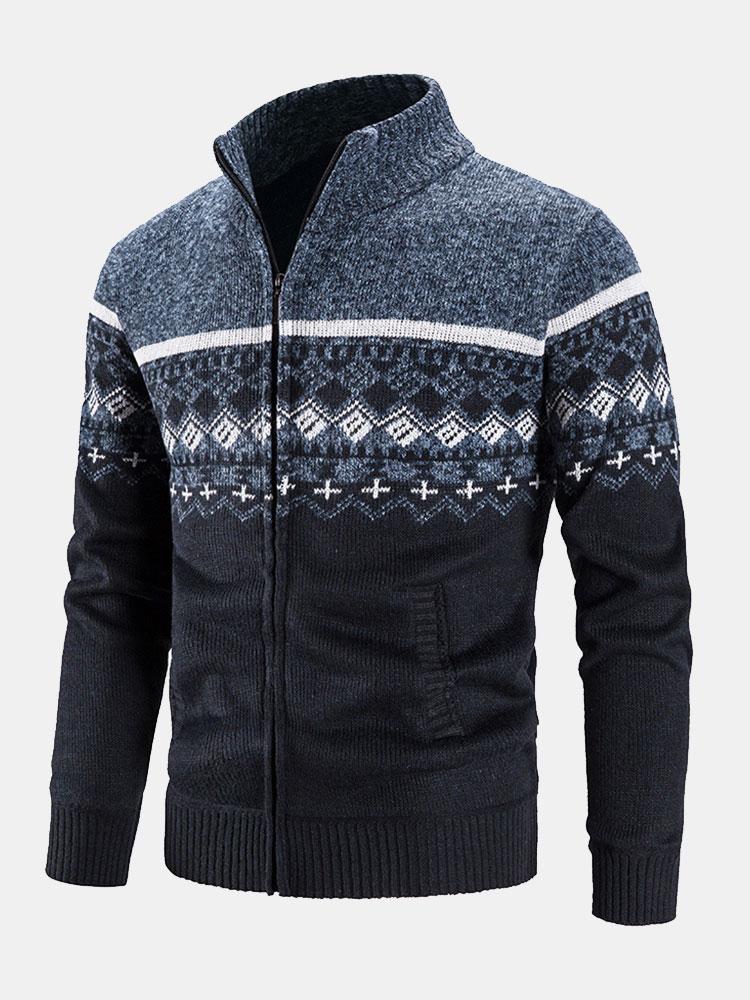 AVA | Zip-up sweater with geometric print