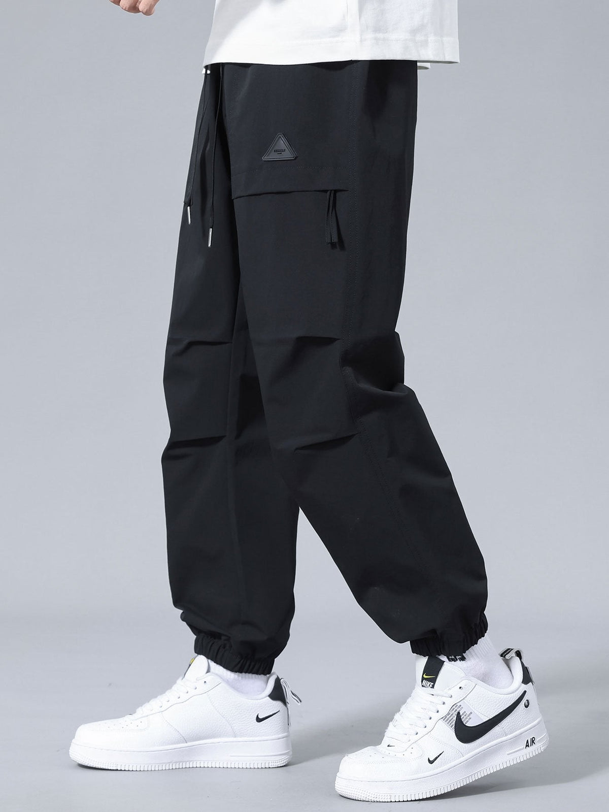 OLIVER | Joggers with drawstring waist