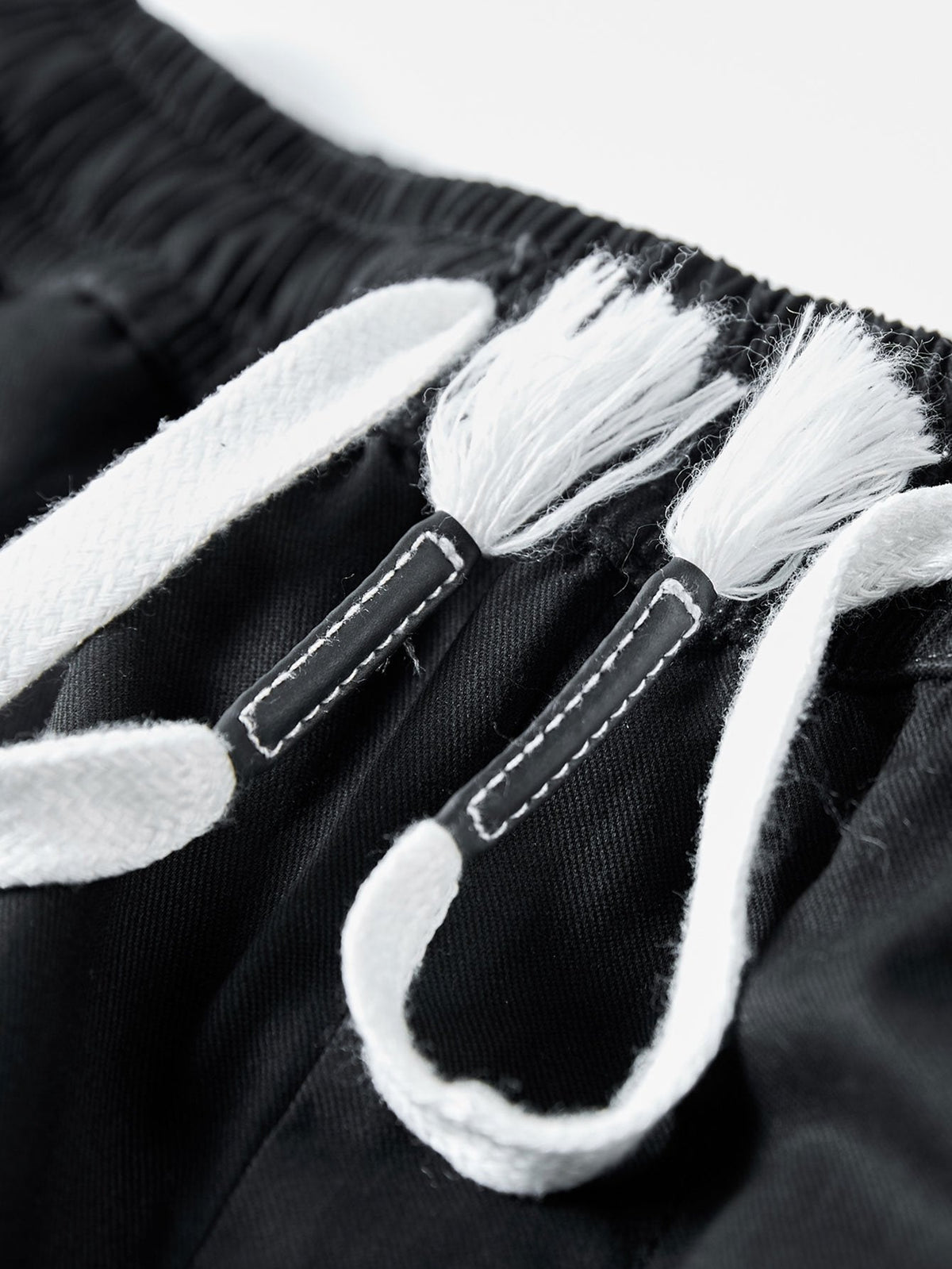 ARTHUR | Cargo shorts with drawstring waist