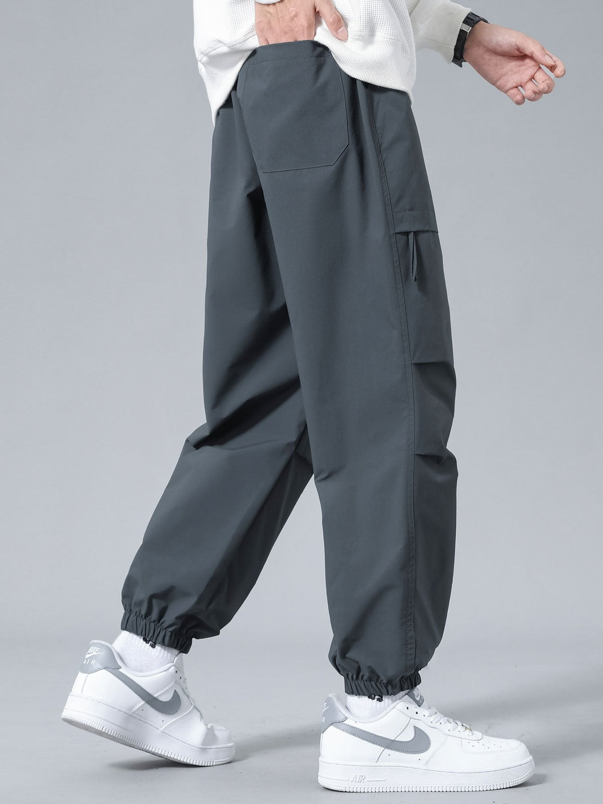 OLIVER | Joggers with drawstring waist