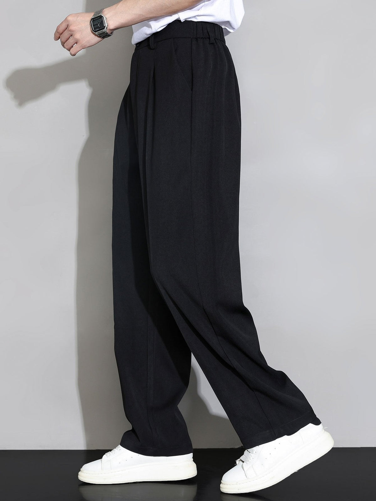 AURELIA | Straight-leg trousers with elastic waistband